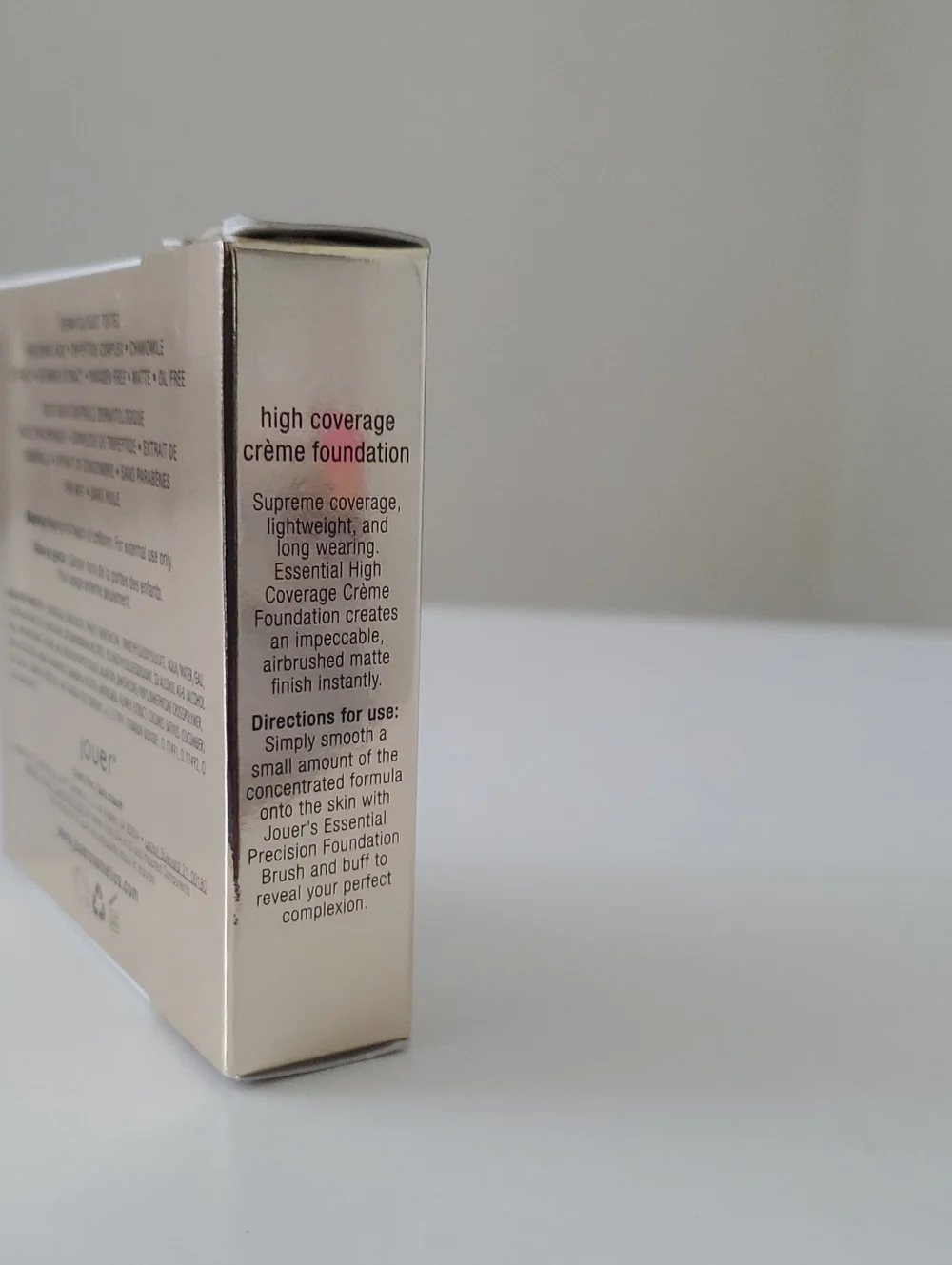 Jouer Essential High Coverage Foundation in Porcelian-travel size